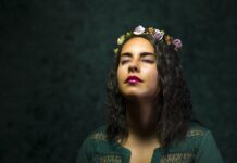 Jak zamknąć źle otwarte okno?