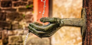 Jak czyścić kadzielnice?