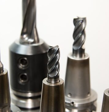 Jakie wiertło do karniszy? Jakie wiertło do karniszy?