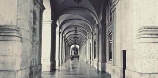 Jaką głębokość prysznica?