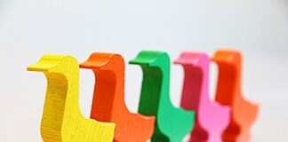 W jakiej kolejności podłączyć kable rozruchowe?