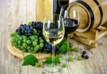 Jak pić wino z kieliszka?