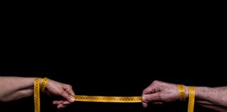 Ile to jest 1 metr sześcienny drewna?