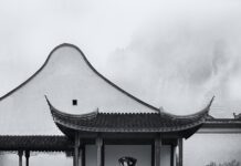 Jakie karnisze na ciężkie zasłony?