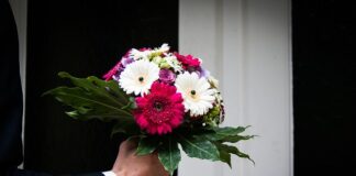 Jak zaskoczyć dziewczynę na walentynki?