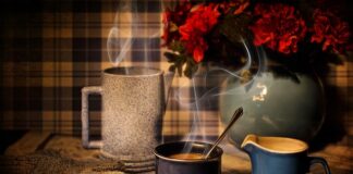 W jakich szklankach podaje się whisky?